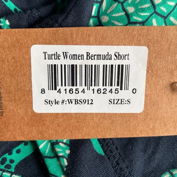 Lazy one Bermuda turtle sleeping shorts - Picture 7 of 7